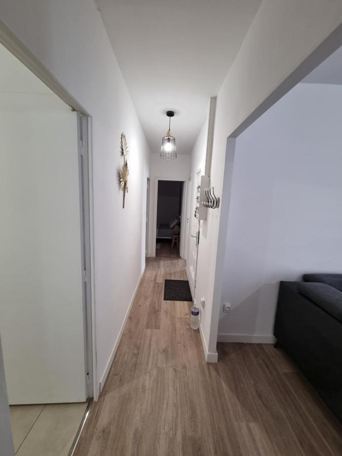 Etienne Dollet Apartment